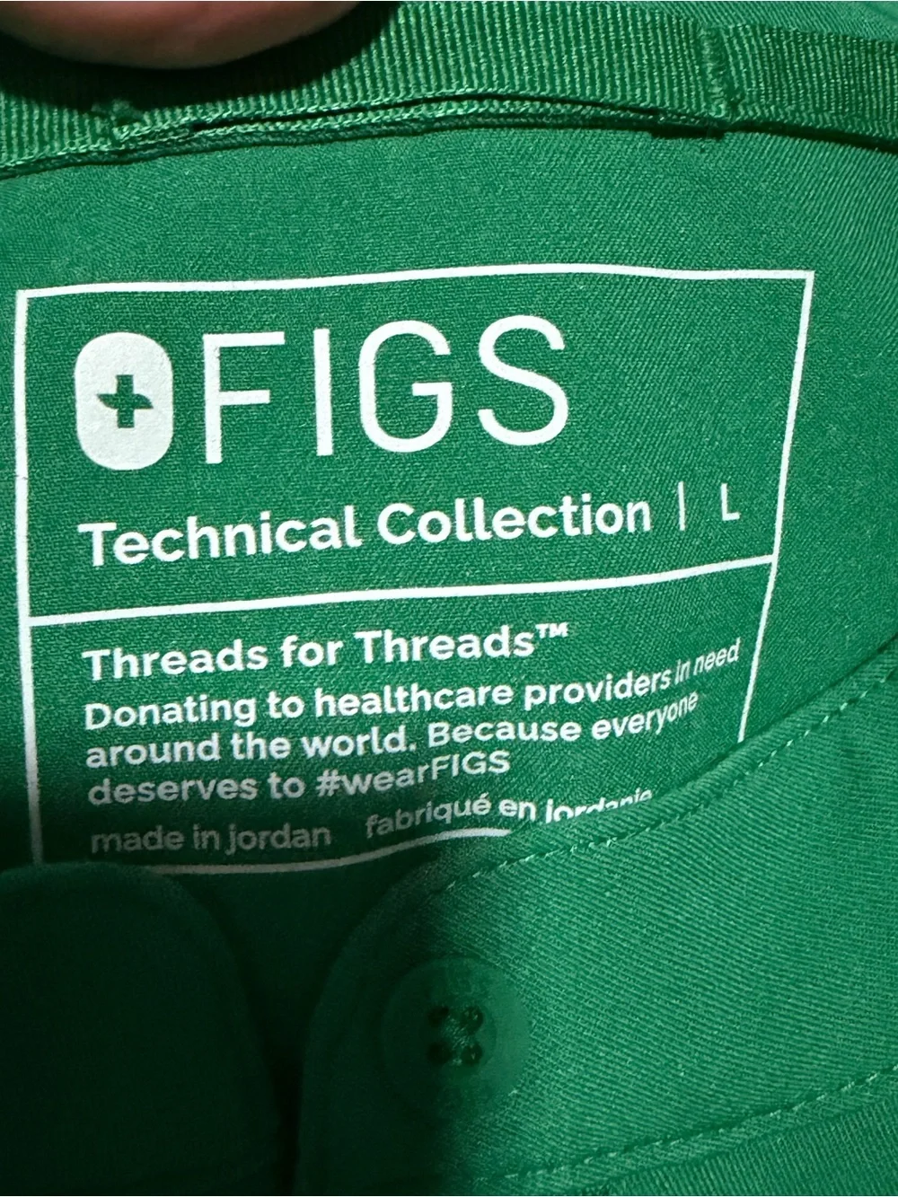 FIGS Green Scrub Set | Mandarin Collar Top L & Cargo Pants LT